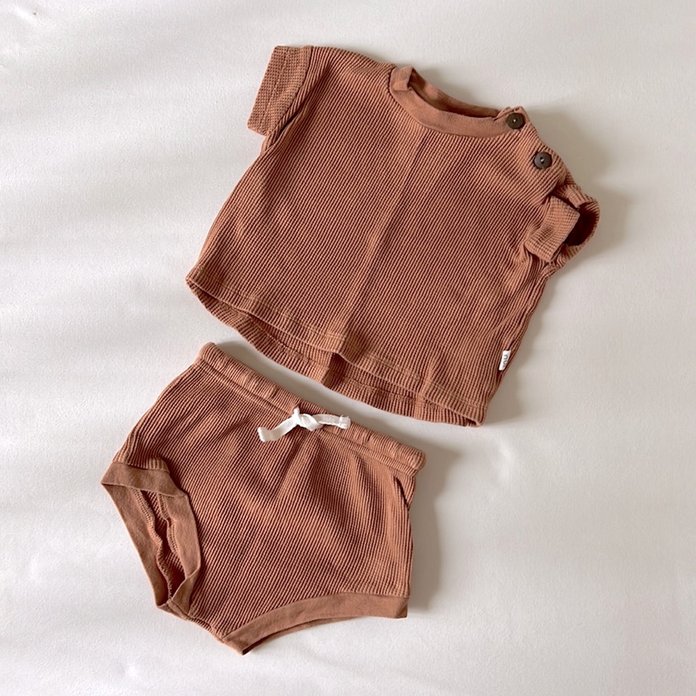 🚼 Nui Organics Brown Set